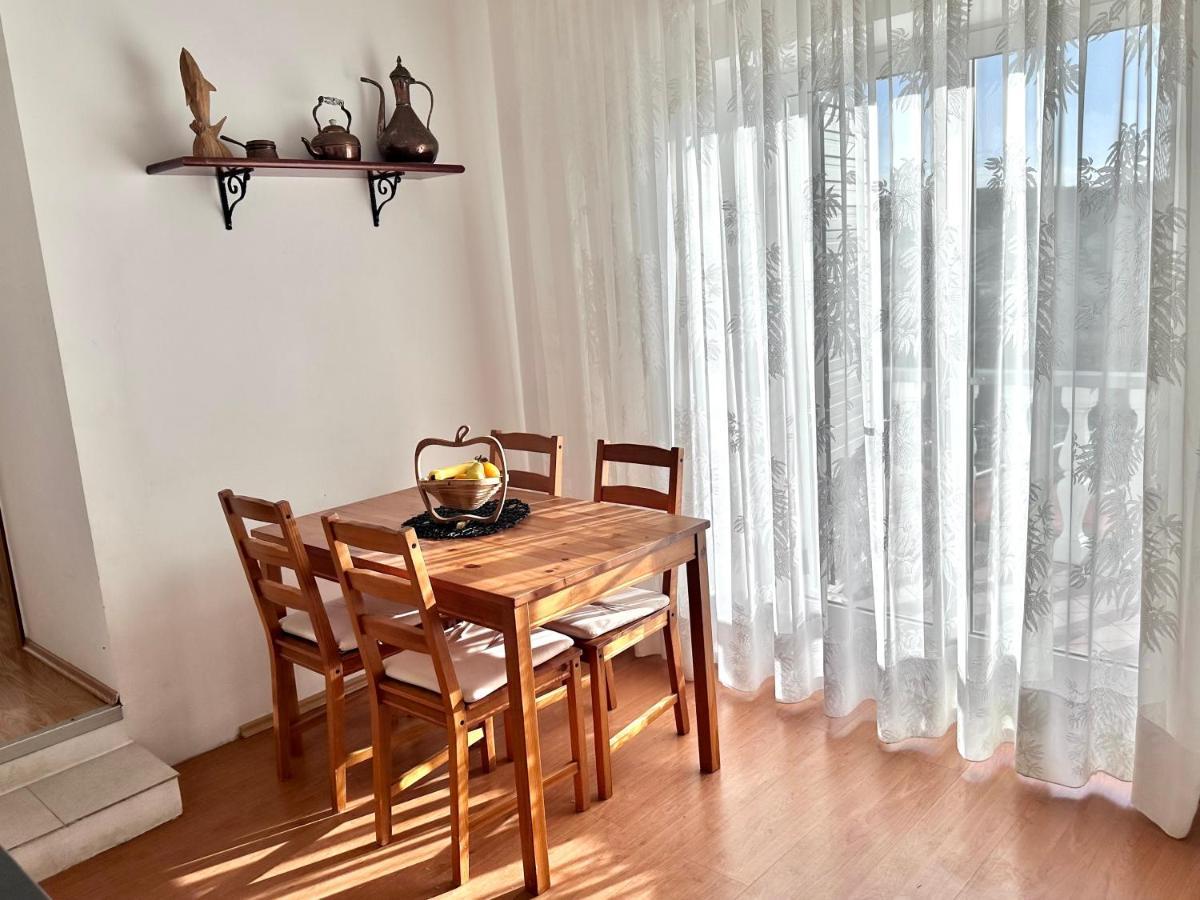 Villa Ester Лопар Экстерьер фото